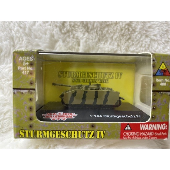 WWII Tank 1/144 Sturmgeschultz IV Classic Armor.  New! - Picture 3 of 6